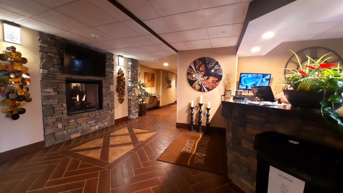 Stonebrook Lodge مدينة كليرمونت المظهر الخارجي الصورة
