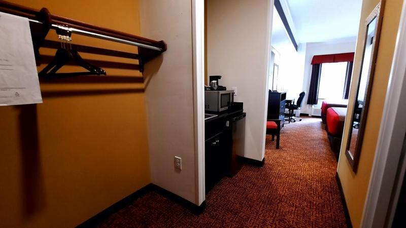Stonebrook Lodge مدينة كليرمونت المظهر الخارجي الصورة